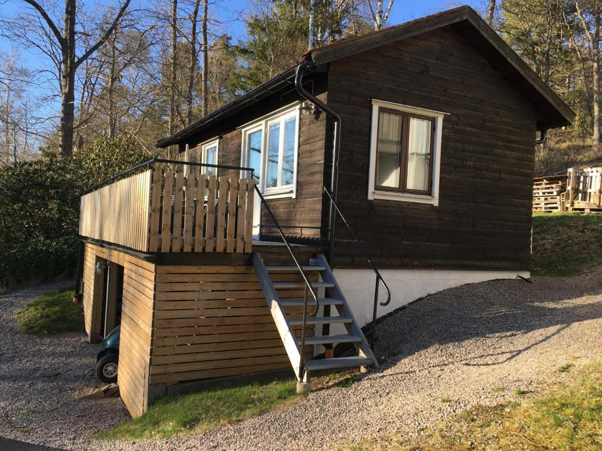 Lilla Solhaga Villa Ljungskile Exterior photo